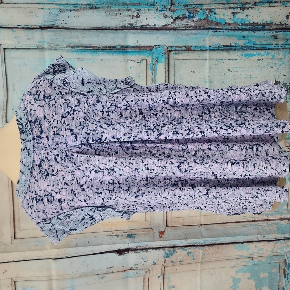 Free People High Tide Printed Oversized Tee Chambray Combo - Picture 7 of 10
